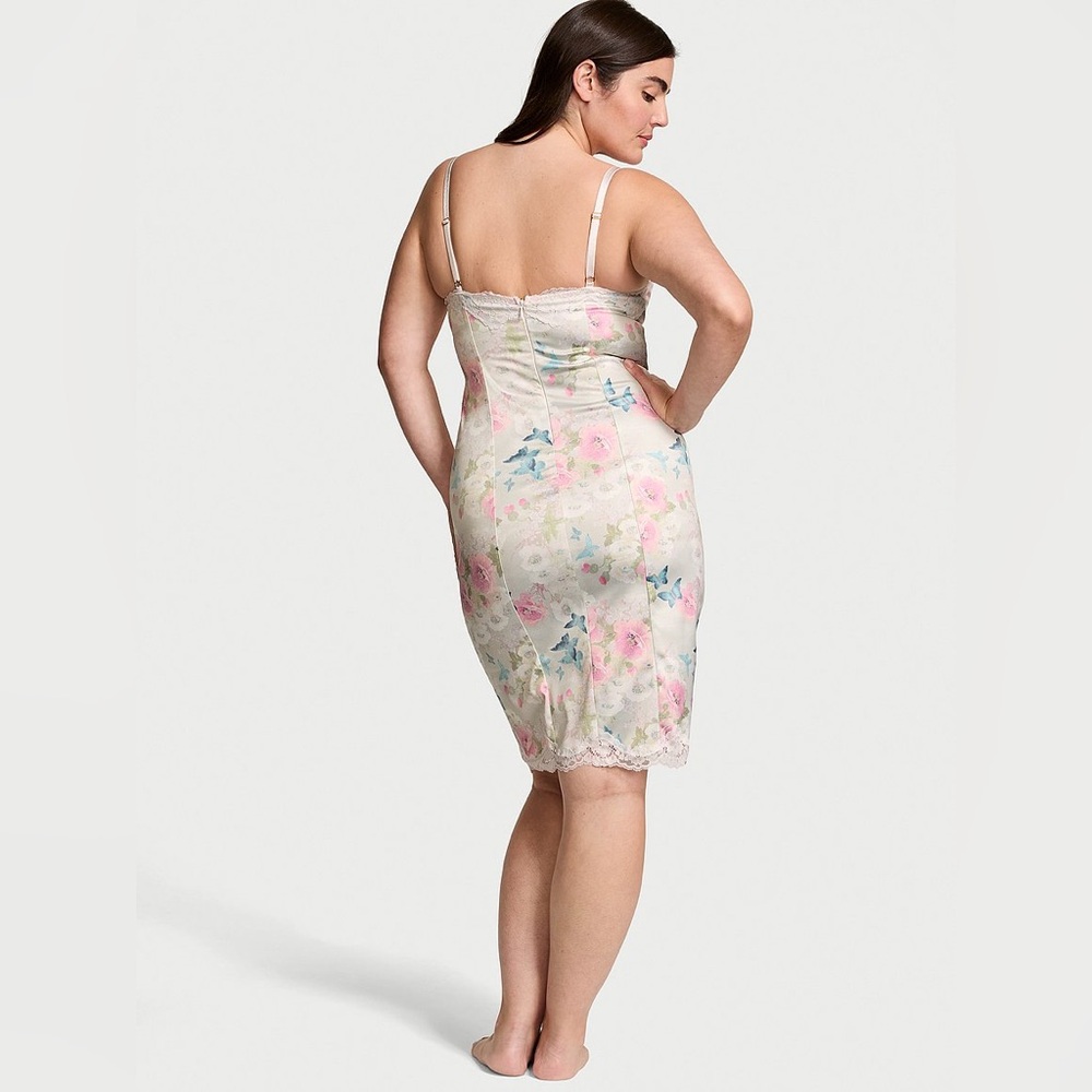 VICTORIA'S SECRET Wicked Satin Lace-Trim Slip Dress size XL NWT retail$120 - Picture 2 of 10